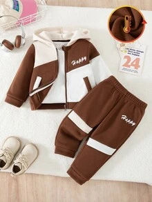 SHEIN 2件組女嬰外套褲子套裝 可愛棕色拼接刺繡長袖連帽加厚戶外秋冬運動休閒舒適T恤 - 棕色 - 查看 1