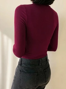 DAZY 女款純色長袖高領彈性抓絨T恤，秋冬學院風上衣 - 中紫紅色 - 查看 3