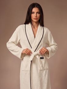 Lazeform Ribbed Plush INS Casual Contrast Trim Beige Long Sleeve Lapel Pocket Black Patch Decor Women's Robe - Beige - View 3