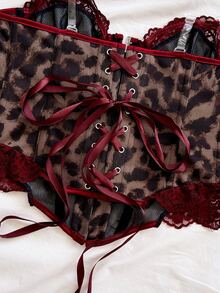 Soleia Atasan Bustier Wanita Motif Leopard dengan Kancing Depan dan Renda Kontras - Coffee Brown - View 6