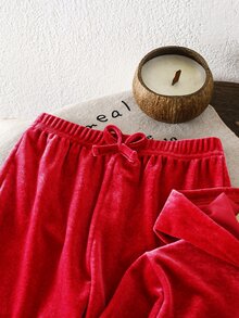 SHEIN 女童天鵝絨連帽長袖外套與長褲套裝，適合秋冬穿著，時尚百搭且舒適 - 紅色 - 查看 4