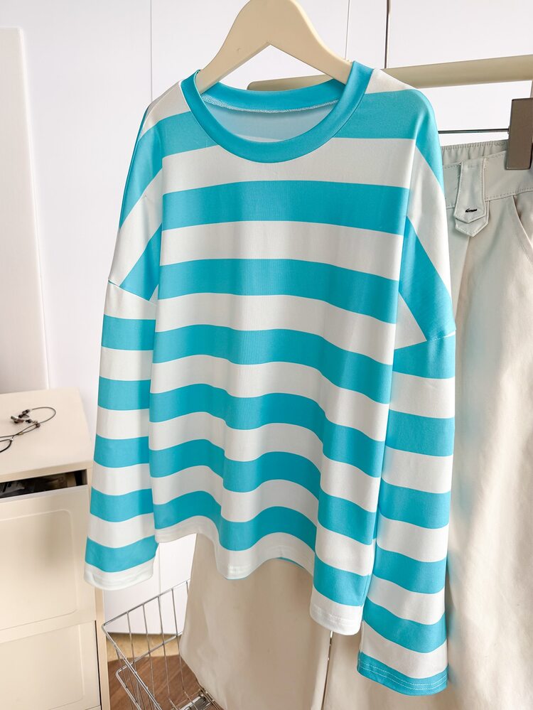 SHEIN Girls' Colorblock Horizontal Striped Long Sleeve T-Shirt, Pink, Coffee, Apricot Three-Color Patchwork Crew Neck Drop Shoulder Loose Oversized Lazy Pullover Top, Preppy Style Spring/Autumn Daily Casual Outing Base Layer T-Shirt - Blue - View 4