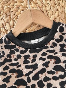 SHEIN 女嬰針織豹紋寬鬆休閒極簡舒適圓領套頭衛衣與長褲2件套 - 彩色 - 查看 4