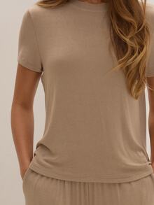 MUSEYN Stone Jersey Sloatchy T-Shirt Versatile Lounge Everyday Date Night Chic New Season Fall - Camel - View 5