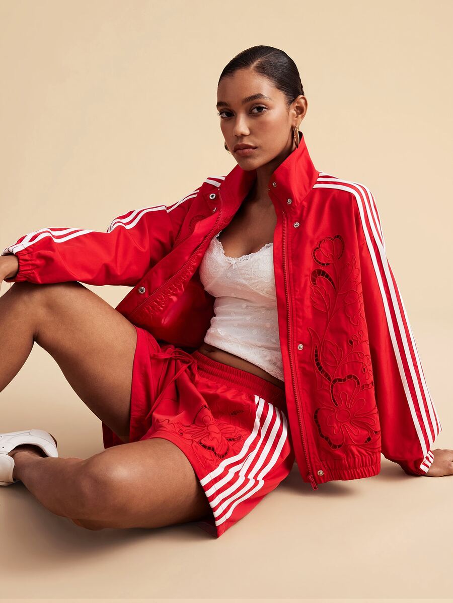 Travachic Women's Fashion Embroidered Hollow Long Sleeve Jacket And Striped Colorblock Shorts 2 Pieces Set - Red - View 1