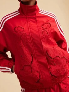 Travachic Women's Fashion Embroidered Hollow Long Sleeve Jacket And Striped Colorblock Shorts 2 Pieces Set - Red - View 8