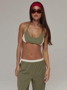 Musera Sport Scoop Front Multicolour Contrast Side Panel Sports Coord Bra Outdoors Workout Gym Terra Peak - Army Green - View 2