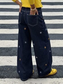 Dazy Tall Women's Star Decor Street Casual Straight Leg Jeans - Dark Wash - View 2