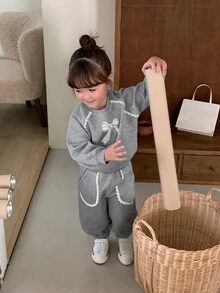 DAZY Infant (Girl) Round Neck Korean Style Long Sleeve Sweatshirt + Casual Long Pants Bowknot Fresh Sweatshirt Set - Grey - View 9