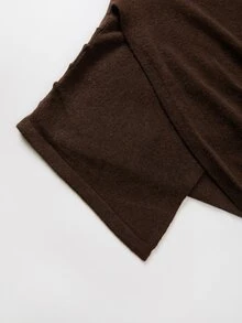 SHEIN كنزة صوفية نسائية بياقة V ملفوفة مع حافة دانتيل، أكمام طويلة، حافة جانبية مجعدة غير متماثلة، قصة ضيقة - قهوة بني - مشاهدة 4
