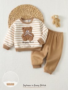Cozy Pixies 2件組嬰兒男童休閒條紋3D毛絨熊圖案舒適圓領長袖針織運動衫與運動長褲套裝 - 卡其色 - 查看 3