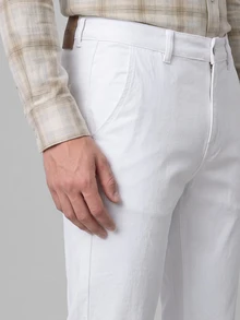 Colvenic 男士休閒百搭修身牛仔褲，附口袋 - 白色 - 查看 7