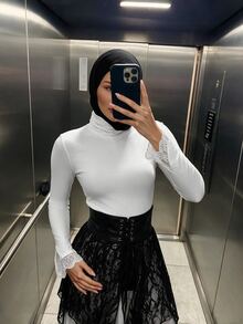 SHEIN ICON Women's Solid Color High Neck Lace Cuff Fitted Top - White - View 5