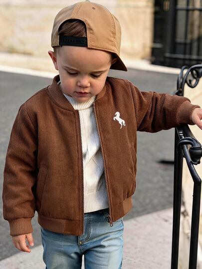SHEIN Young Boy Sports And Casual Baseball Jacket, Printed With Patterns, Long Sleeves, Suitable For Daily Wear, Sports, And Watching, Boys Aged 4-7, Autumn