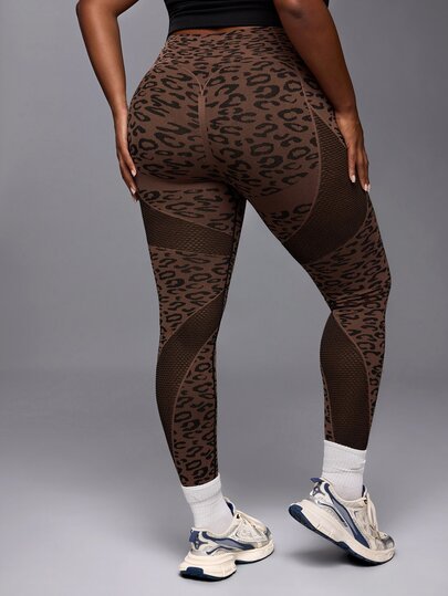 Voyena Women's Plus Size Leopard Print Fitted Athletic Leggings