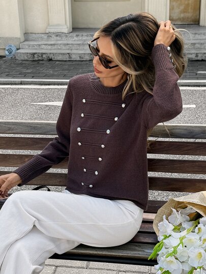 Serisse Women's Fall Winter Vintage Chic Metal Button Decor Crew Neck Long Sleeve Brown Sweater, Asymmetrical Hem Design Casual Versatile Daily Wear Sweater