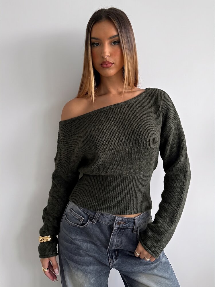 Aloruh Women's Light Beige Asymmetrical Shoulder Neck Short Knit Pullover Sweater, Casual Autumn Winter, Old Money Chic Date Brunch Going Out Jumper Top - Army Green - View 7