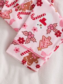 女童秋冬聖誕睡衣套裝 2件組 針織鈕扣開襟長袖上衣與長褲 全身印花 聖誕樹、薑餅人、蝴蝶結圖案 防焰材質 - 粉色 - 查看 7
