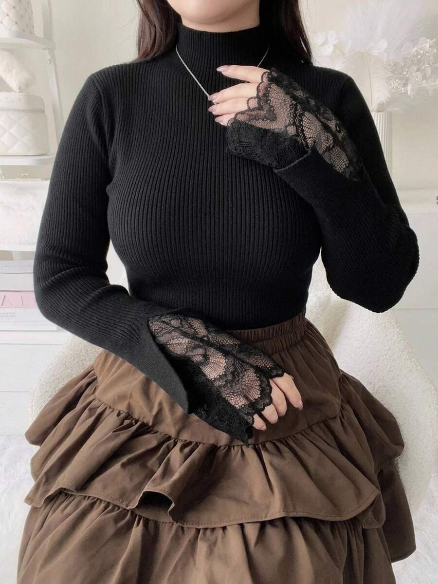 Dazy Plus Early Autumn New Korean Style Split Bell Sleeve Contrast Lace Sweater - Black - View 1