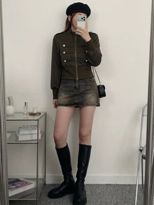 DAZY 女款小立領長袖短版開襟運動衫，派對休閒風 - 咖啡棕 - 查看 4