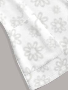 PopScrub Fun Print Ditsy Floral Premium Women's Scrub Uniform Top - Multicolor - View 4