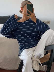 DAZY 女款條紋不對稱肩寬鬆街頭休閒T恤 - 藏蓝色 - 查看 3