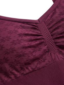 Nöista Activewear Seamless Sports Bra With Floral Jacquard In Bugundy, With Front Gathering Perfect For Fall Winter, Gym Barre Yoga - Burgundy - View 7