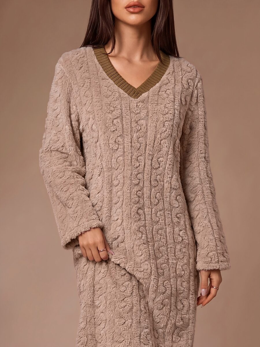 Lazeform Women's Plush Jacquard V-Neck Long Sleeve Nightgown - Multicolor - View 1