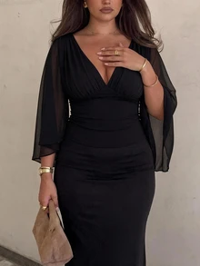 SHEIN Tall CURVE Plus Size Women's Solid Color Deep V-Neck 3/4 Sleeve Pleated Fitted Sexy Blouse - Black - View 5