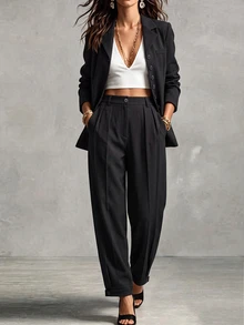 SHEIN Setelan Jas Wanita 2 Potong: Blazer Pendek Hitam dan Celana Panjang Lebar Berlipit - Hitam - View 1