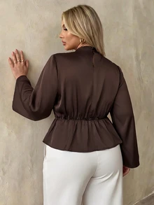 Auralis Áo blouse tay dài dáng xòe xếp ly ôm eo tôn dáng size lớn, lưng eo thun co giãn, phong cách thanh lịch đi làm và dự tiệc - màu nâu - Xem 3