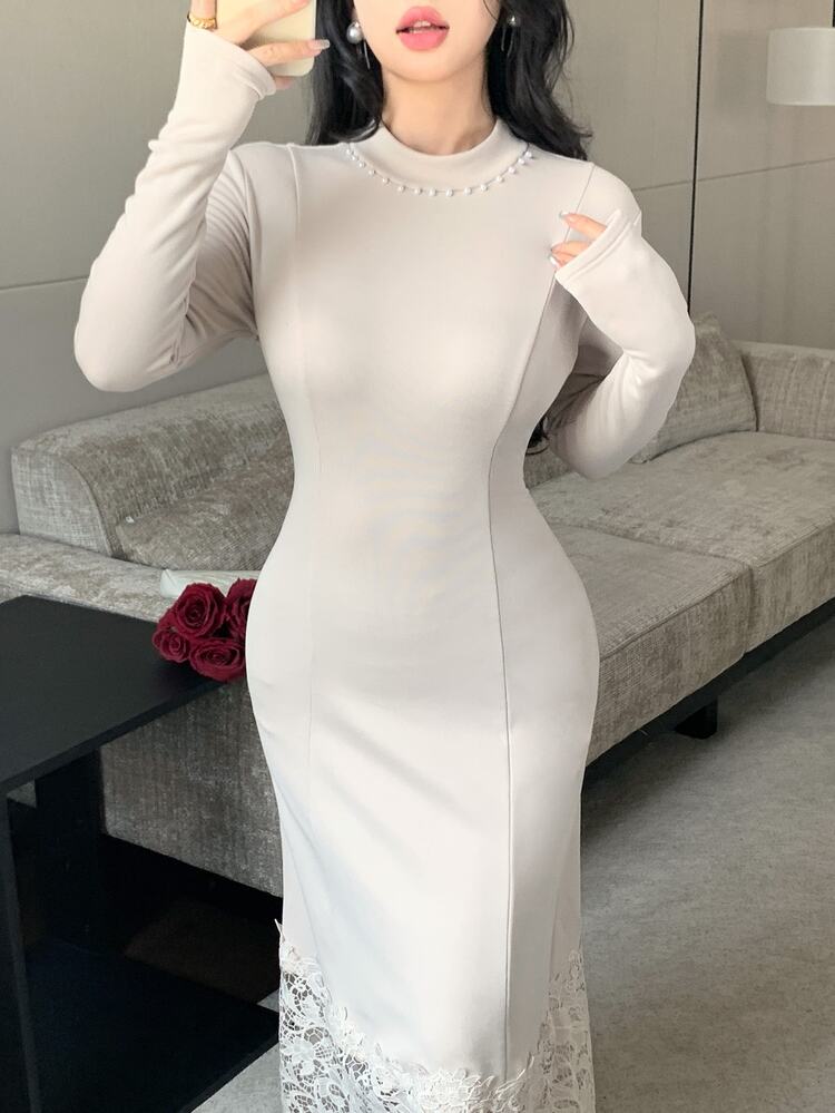 Feyla 新款法式復古優雅高領蕾絲飾邊拼接修身貼身洋裝 - 杏色 - 查看 4