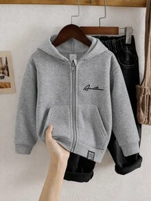 SHEIN 兒童小男孩簡約街頭風小字母印花運動衫，休閒學院風舒適時尚極簡實用百搭，柔軟面料，適合日常穿著、上學、旅行、戶外運動，秋冬返校季 - 灰色 - 查看 1