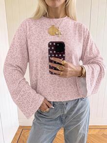 SHEIN EZwear 海外長袖淺粉色豹紋印花T恤，秋季上衣，適合日常通勤、聚會、秋冬/夏季、聖誕節、新年、感恩節、派對、婚禮、海灘、畢業典禮、優雅、外出、約會、通勤、情人節、優雅、度假、Y2K、畢業典禮等場合 - 彩色 - 查看 6