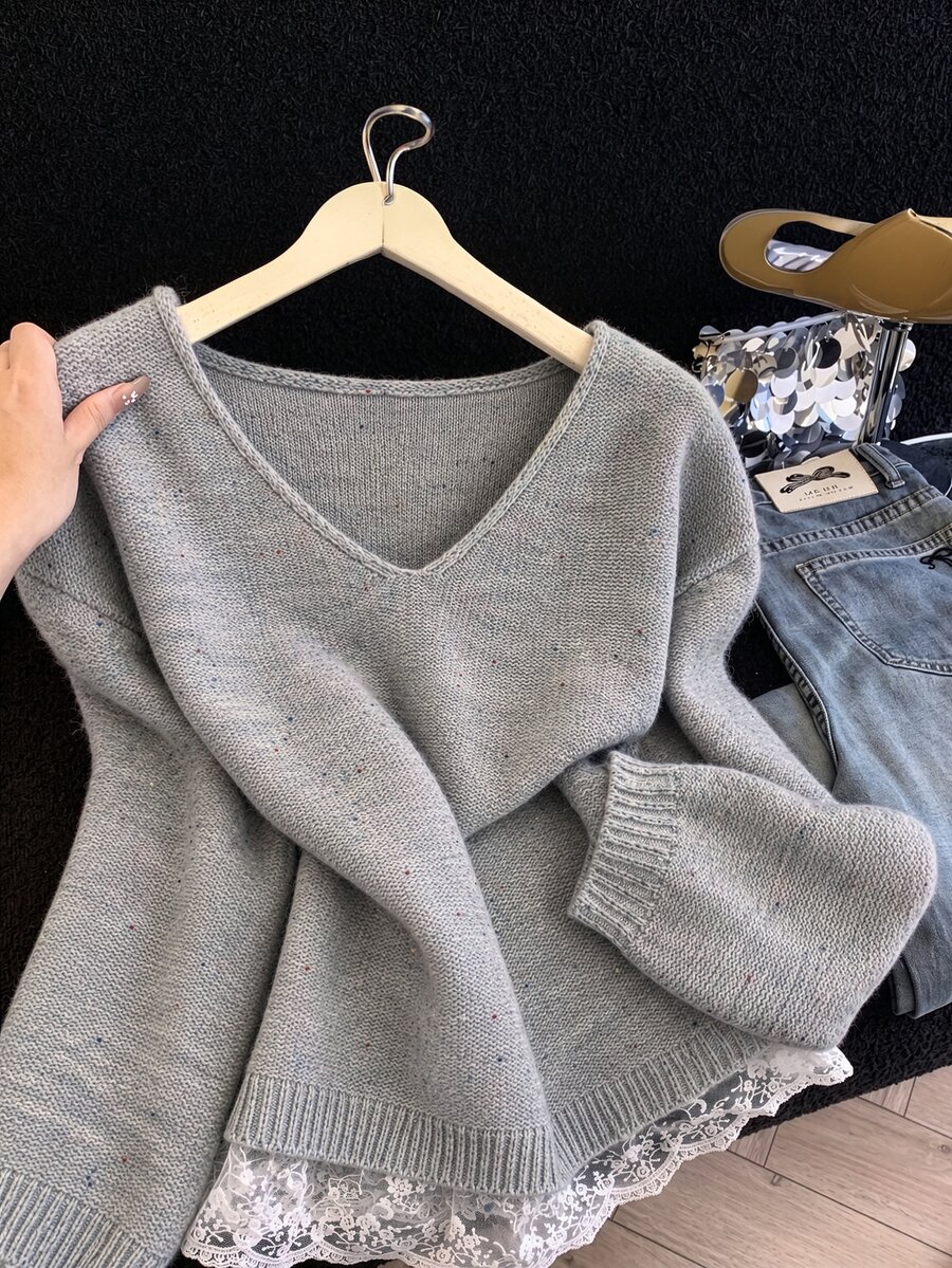 GlowEve CURVE Plus Size Women's Lace Patchwork Casual Versatile Long Sleeve Sweater - Grey - View 1