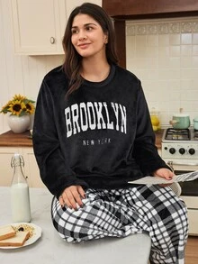 Doze Lane Casual Plush Plaid Print Letter Embroidered Plus Size Long Pajama Set - Black - View 5