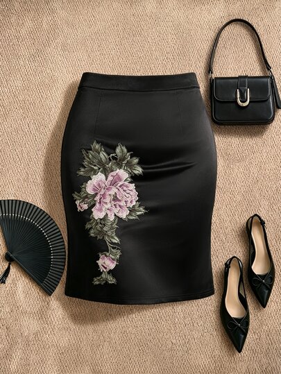 EastFlair Plus Size Women's Floral Embroidered Elegant Bodycon Skirt