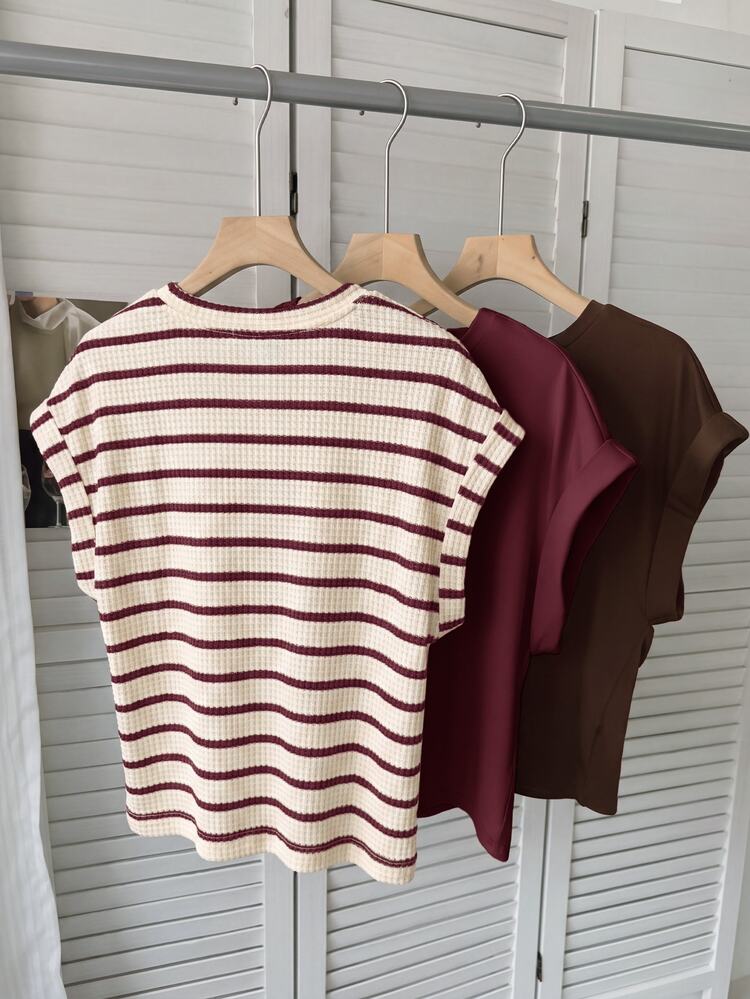 SHEIN LUNE Women's Casual Minimalist Brown Burgundy Red & White Color Block Striped Round Neck Raglan Sleeve Short T-Shirt 3pcs Set, Casual Minimalist Daily Versatile All-Match, Date & Outing Outfit, Women's Autumn Clothing, Autumn Outfit, Women's Commute Outfit, All-Match Top, Outing Outfit, Airport Outfit - Multicolor - View 2