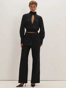 MUSEYN Black Chiffon Key Hole Detail Tie Long Sleeve Top Versatile Everyday Date Night Chic New Season Fall - Black - View 2
