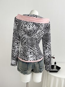 Elamini Vintage Sweet & Spicy Y2K Grey & Pink Patchwork Zebra Print Hooded Slim Fit Sweatshirt - Grey - View 2