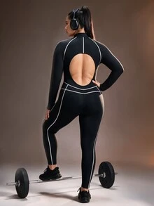 Powerista Plus Size Women's Form-Fitting Sports Jumpsuit With Mock Neck And Back Cutout Detail Ideal For Intense Workouts Athletic Jumpsuit Half-Placket Design - Black - View 2