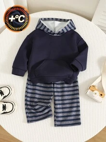 SHEIN 2件組男嬰秋冬休閒藍色連帽衛衣與條紋寬腿褲套裝，休閒套裝，運動套裝，嬰兒服裝套裝 - 彩色 - 查看 1