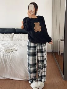 Napfluff 2 قطعة/مجموعة ملابس نوم منزلية بتصميم بسيط: ملابس علوية طويل الأكمام بطبعة دب وبنطال مربعات - الأسود - مشاهدة 3