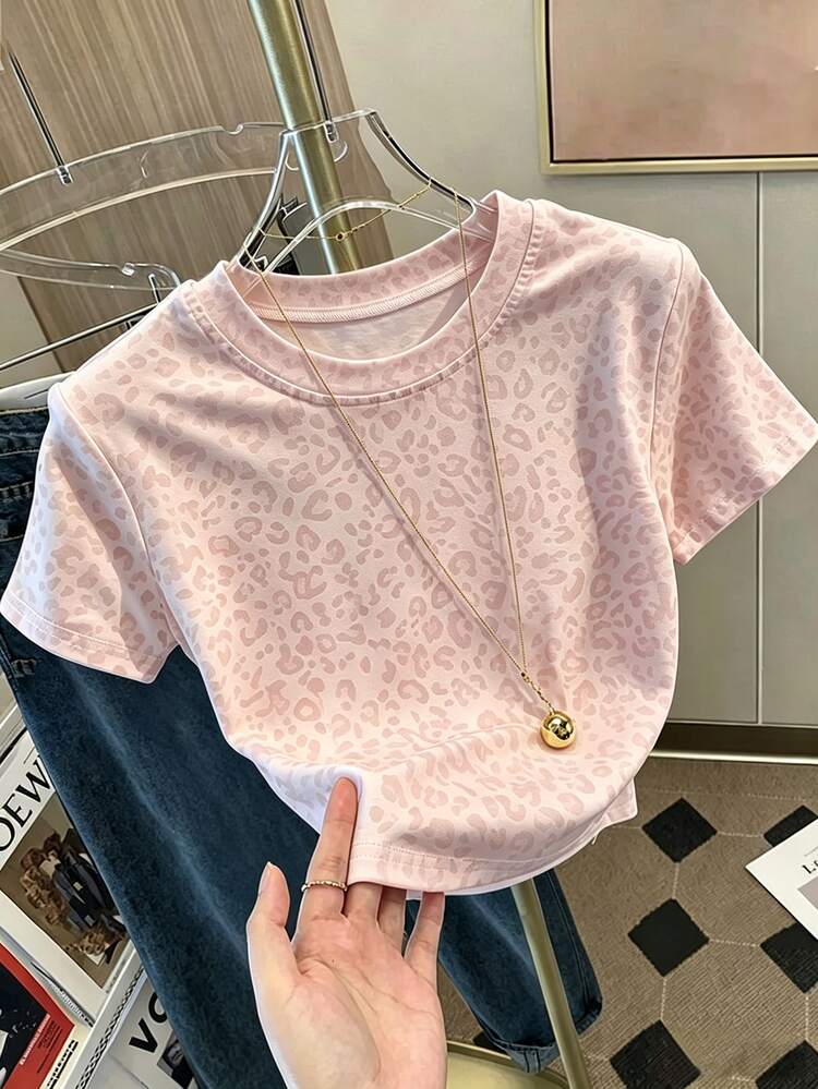 Resyla Kaos Lengan Pendek Slim Fit Motif Leopard Digital Print, Kaos Kasual, Atasan Slim Fit Serbaguna, Hadiah untuk Teman - Berwarna merah muda - View 1