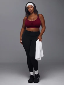 Voyena Women's Letter Strap Daily Fitness Sports Bra - Burgundy - View 4