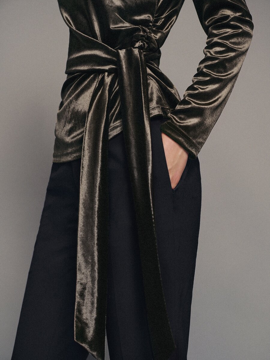 MOTF PREMIUM Combined Structure Strappy Long Sleeve Velvet Top, Autumn/Winter - Coffee Brown - View 2