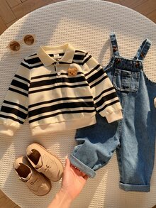 SHEIN 2件組男嬰秋冬休閒條紋衛衣與牛仔吊帶長褲套裝，衛衣套裝，嬰兒套裝，秋冬套裝，吊帶褲套裝，條紋套裝 - 彩色 - 查看 1
