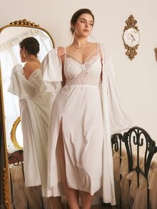 Côtesoire Plus Size Women Solid Color Bell Sleeve Robe And Contrast Lace Camisole Nightgown Elegant Sleepwear Set - White - View 1