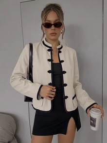 SHEIN BAE 女款時尚青蛙鈕扣長袖拼色夾克 日常穿著 黑白配色 秋季優雅 - 卡其色 - 查看 1
