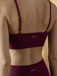 Nöista Activewear Seamless Sports Bra With Floral Jacquard In Bugundy, With Front Gathering Perfect For Fall Winter, Gym Barre Yoga - Burgundy - View 6